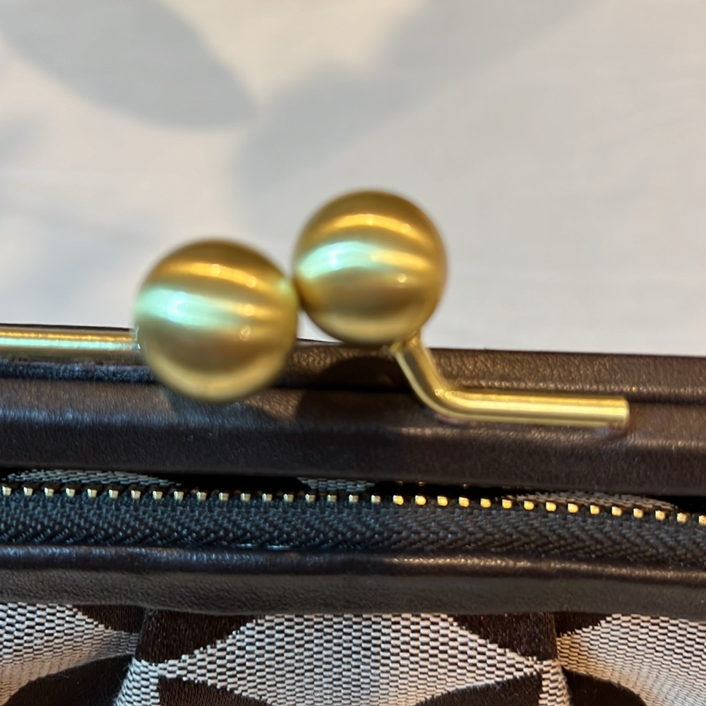 COACH PARKER OP ART KISS LOCK RARE EUC BAG - Picture 6 of 16